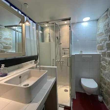 1 Bedroom Louvre Jeuneurs Appartamento Parigi